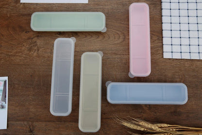 Portable Travel Outdoor Reusable Tableware Box School Home Slot Design Practical Cutlery Transparent Cover Cutlery Case